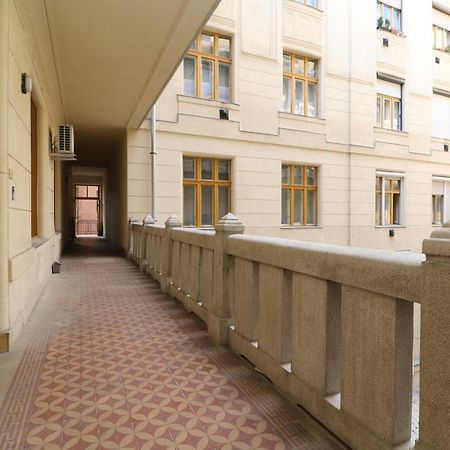 Broadway Downtown Deluxe Budapest Exterior photo